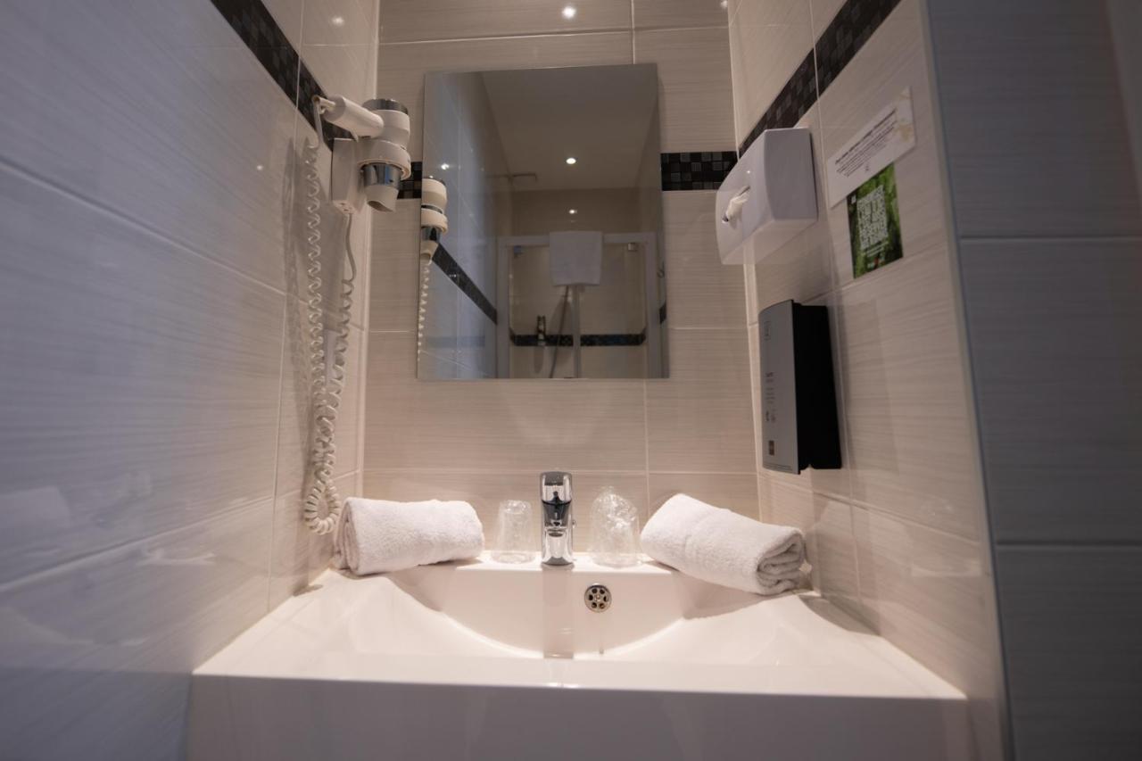 Logis Hotel Le Continental Châteauroux Kültér fotó